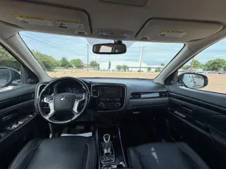 SUV Mitsubishi Outlander PHEV 2018 AWD SEL 4dr