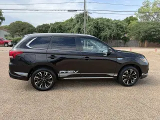 SUV Mitsubishi Outlander PHEV 2018 AWD SEL 4dr