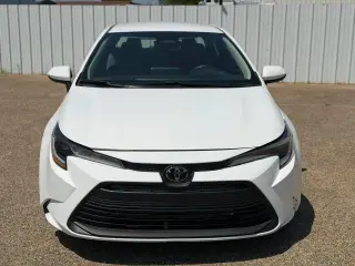 Toyota Corolla 2026 LE 4dr Sedán