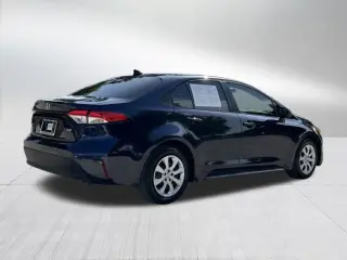 Toyota Corolla 2024 LE 4p Sedan