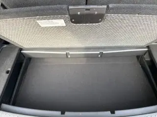 Ford Explorer 2024 AWD XLT 4p SUV