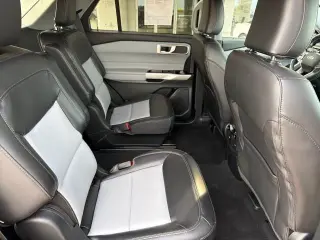 Ford Explorer 2024 AWD XLT 4p SUV