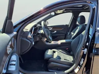 Clase C Mercedes-Benz 2019 AWD C 300 4MATIC 4p Sedan
