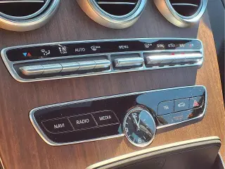Clase C Mercedes-Benz 2019 AWD C 300 4MATIC 4p Sedan
