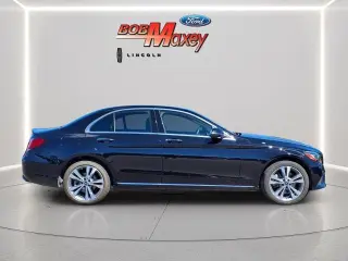 Clase C Mercedes-Benz 2019 AWD C 300 4MATIC 4p Sedan