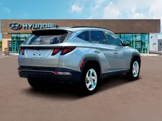 Hyundai TUCSON 2024 SEL SUV de 4 puertas