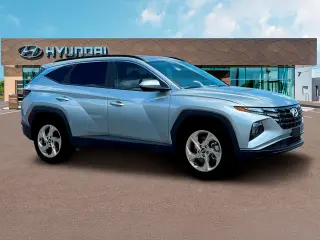 Hyundai TUCSON 2024 SEL SUV de 4 puertas