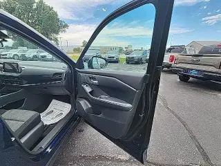 Nissan Rogue 2024 AWD SV 4p Crossover