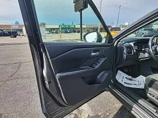 Nissan Rogue 2024 AWD SV 4dr Crossover
