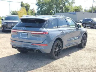 Lincoln Corsair 2024 AWD Reserve 4dr SUV