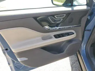 Lincoln Corsair 2024 AWD Reserve 4dr SUV