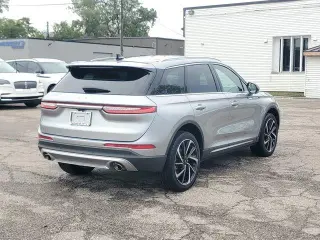 Lincoln Corsair 2024 AWD Reserve 4dr SUV