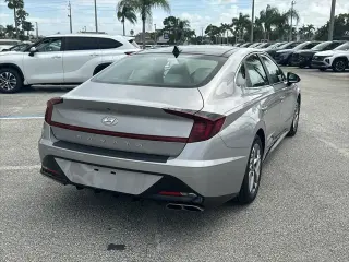 Hyundai SONATA 2023 SEL Sedán 4 puertas