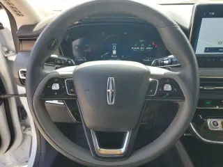 Lincoln Corsair 2023 AWD Reserve 4dr SUV