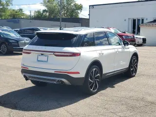 Lincoln Corsair 2023 AWD Reserve 4dr SUV