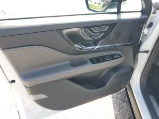 Lincoln Corsair 2023 AWD Reserve 4dr SUV