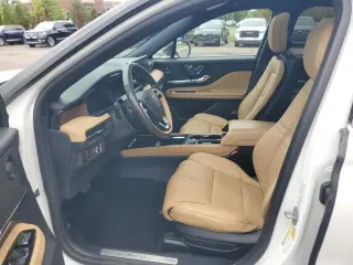 Lincoln Corsair 2023 AWD Reserve 4dr SUV