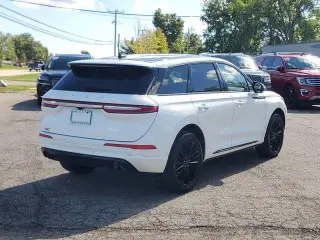 Lincoln Corsair 2024 AWD Premiere 4dr SUV