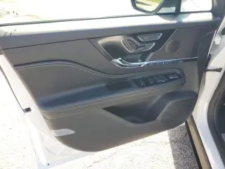 Lincoln Corsair 2024 AWD Premiere 4dr SUV