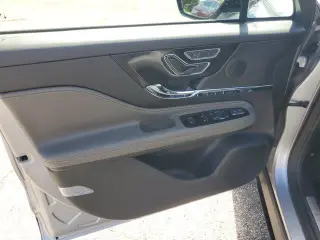 Lincoln Corsair 2023 AWD Estándar 4dr SUV