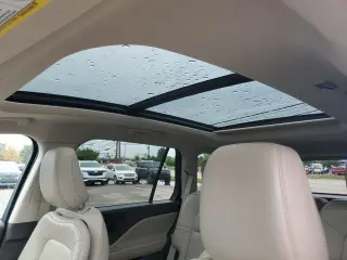 Lincoln Aviator 2024 AWD Premiere 4dr SUV