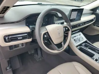 Lincoln Aviator 2024 AWD Premiere 4dr SUV