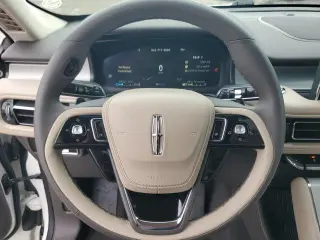 Lincoln Aviator 2024 AWD Premiere 4dr SUV