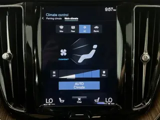 Volvo XC60 2021 AWD T5 Momentum 4p SUV