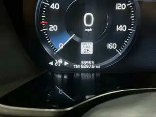 Volvo XC60 2021 AWD T5 Momentum 4p SUV