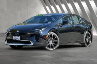 Toyota Prius Prime 2023 XSE 4dr Hatchback
