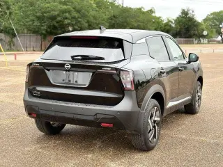 Nissan Kicks 2025 SV 4dr Crossover