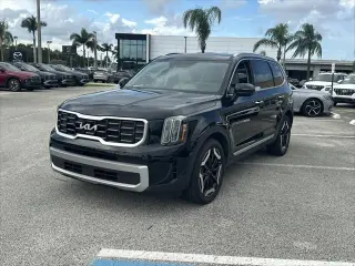 Kia Telluride 2023 AWD S 4p SUV