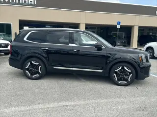 Kia Telluride 2023 AWD S 4p SUV