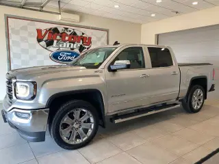 GMC Sierra 1500 2018 4x4 SLT 4dr Crew Cab 5.8 ft. SB