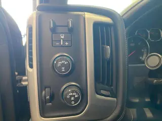 GMC Sierra 1500 2018 4x4 SLT 4dr Crew Cab 5.8 ft. SB