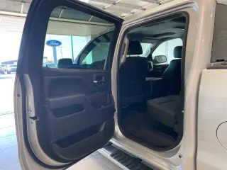 GMC Sierra 1500 2018 4x4 SLT 4dr Crew Cab 5.8 ft. SB