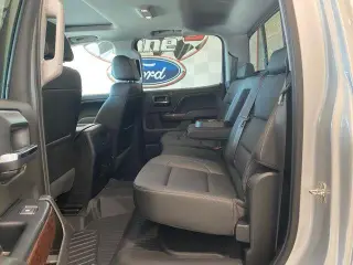 GMC Sierra 1500 2018 4x4 SLT 4dr Crew Cab 5.8 ft. SB