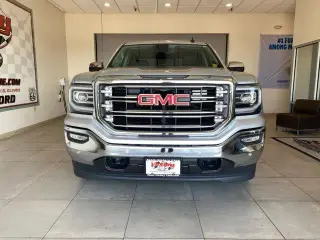 GMC Sierra 1500 2018 4x4 SLT 4dr Crew Cab 5.8 ft. SB