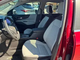 Chevrolet Equinox 2023 LT 4dr SUV con 1LT