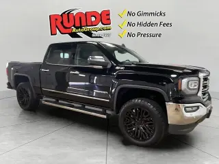 GMC Sierra 1500 2017 4x4 SLT 4dr Cabina de Tripulación Completa 5.8 ft. CB