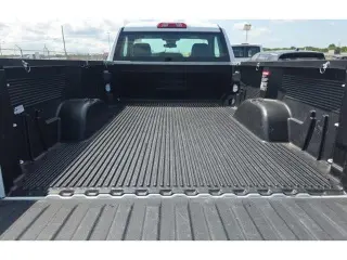 Chevrolet Silverado 1500 2025 4x2 Work Truck 2dr Regular Cab 8 ft. LB