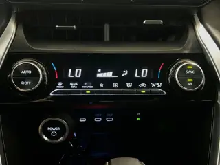 Toyota Venza 2024 AWD LE 4dr Crossover