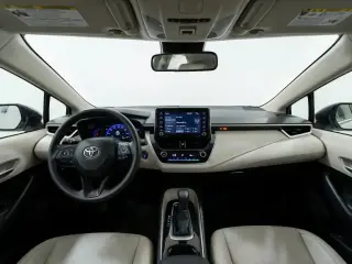 Toyota Corolla Hybrid 2021 LE 4p Sedan