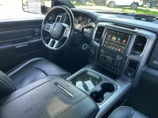 Ram 2500 2016 4x4 Laramie Limited 4dr Crew Cab 6,3 ft. SB Pickup