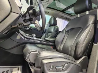 Audi Q8 2020 AWD quattro Prestige 55 TFSI 4p SUV