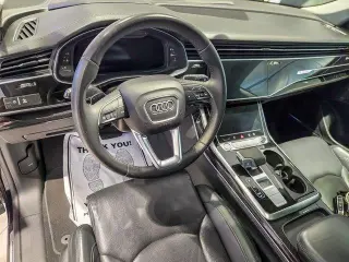 Audi Q8 2020 AWD quattro Prestige 55 TFSI 4p SUV