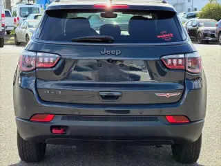 Jeep Compass 2017 4x4 Trailhawk 4dr SUV (lanzamiento a mitad de año)