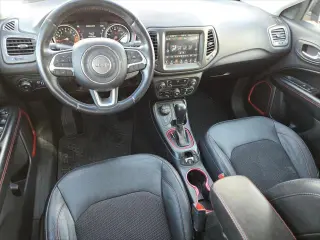 Jeep Compass 2017 4x4 Trailhawk 4dr SUV (lanzamiento a mitad de año)