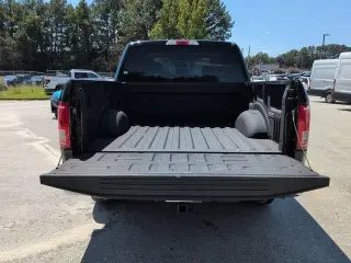 Ford F-150 2017 4x2 XLT 4dr SuperCrew 5.5 ft. SB