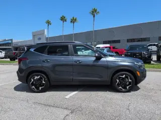 Kia Seltos 2026 EX 4dr SUV